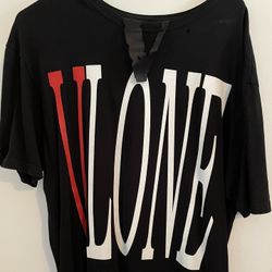 VLONE red/black staple tee (authentic)