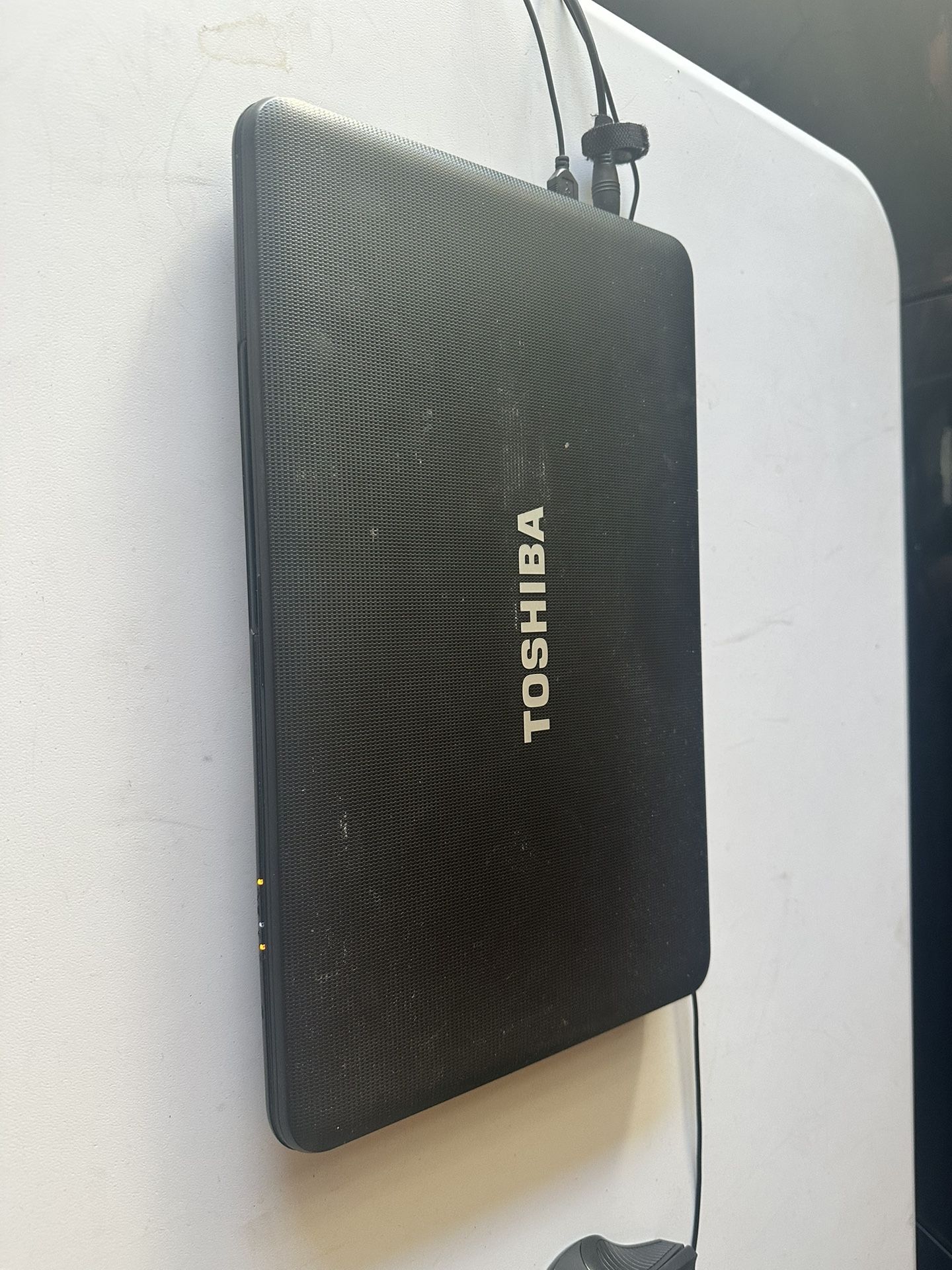 Toshiba Satellite Laptop