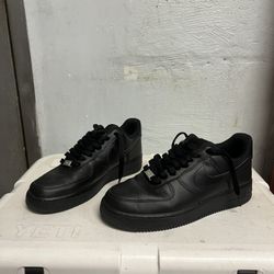 Used All Black Air Force 1