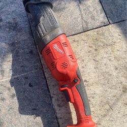 Milwaukee 18V The Hatchet Sawzall 