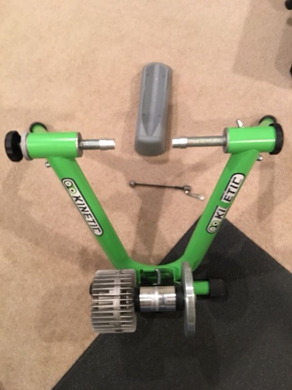 Indoor bike trainer