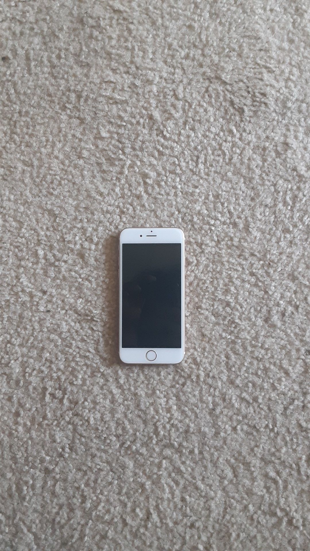 iPhone 6s UNLOCKED AND RESTORED