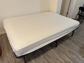 Queen sized bed (Frame + Matress)