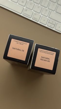 Bare Minerals complexion rescue tinted moisturizer