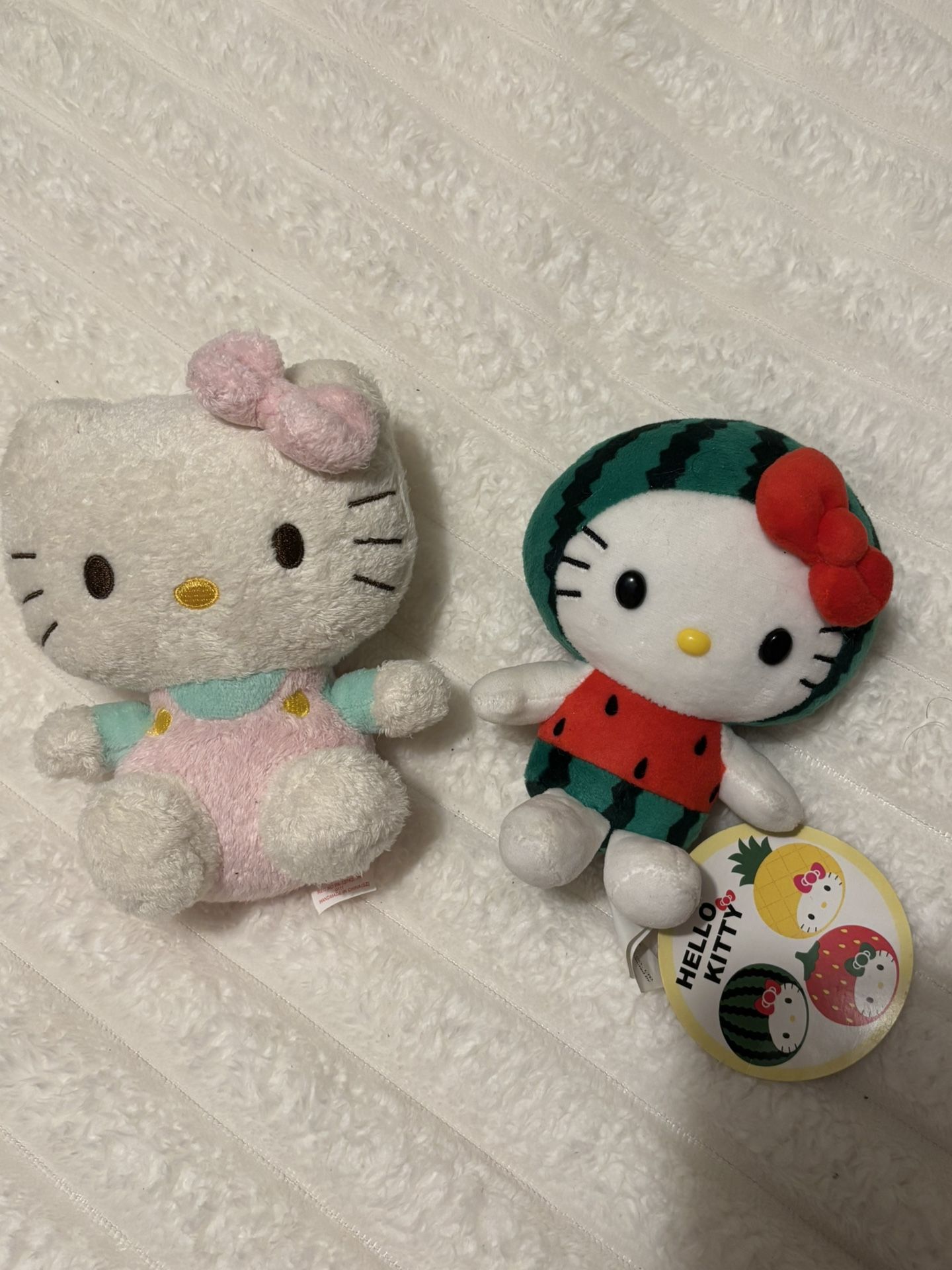 2 Plushies for sale