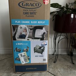 GRACO PACK N PLAY CARE SUITE
