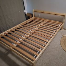 Ikea Bedframe- FULL SIZE