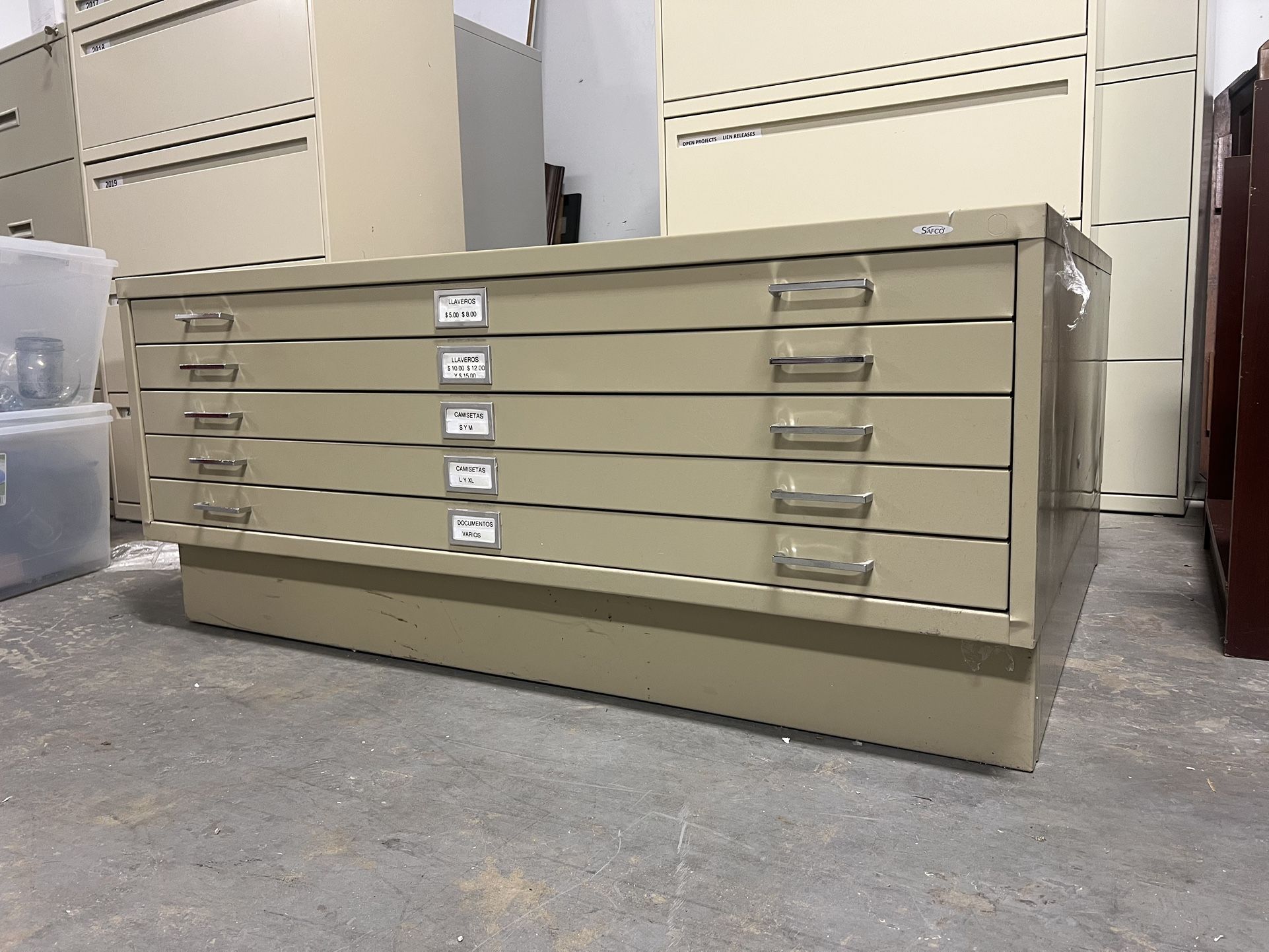 FLAT FILE CABINET for Blueprints and oversized material / 5-drawers