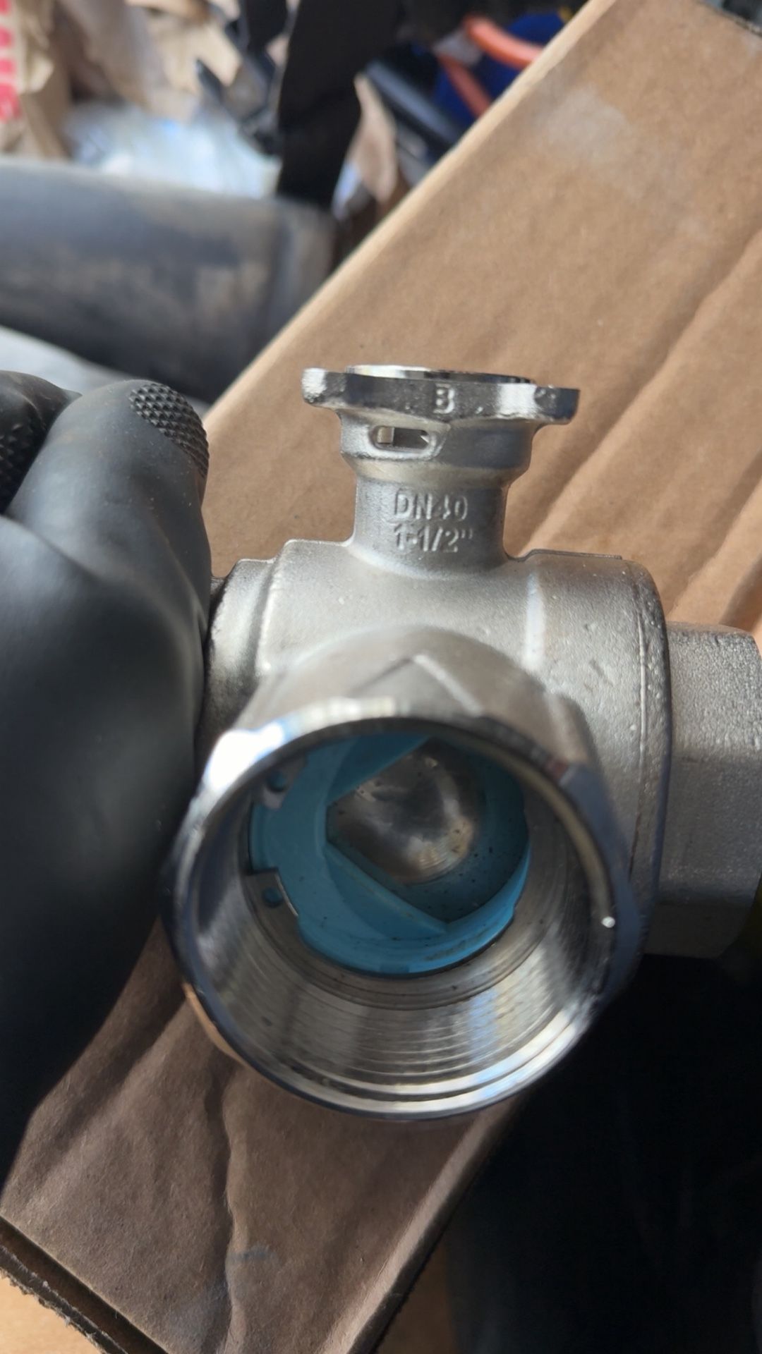 BELIMO VALVE BODY BALL: 3 WAY 1’ 1/2 FEMALE