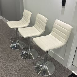 White Barstool Chairs 