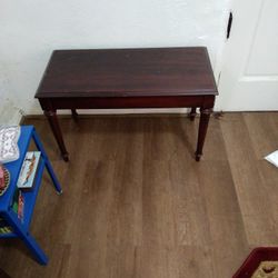 Piano Bench With Lid Compartment