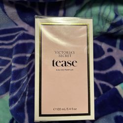Tease Perfume 