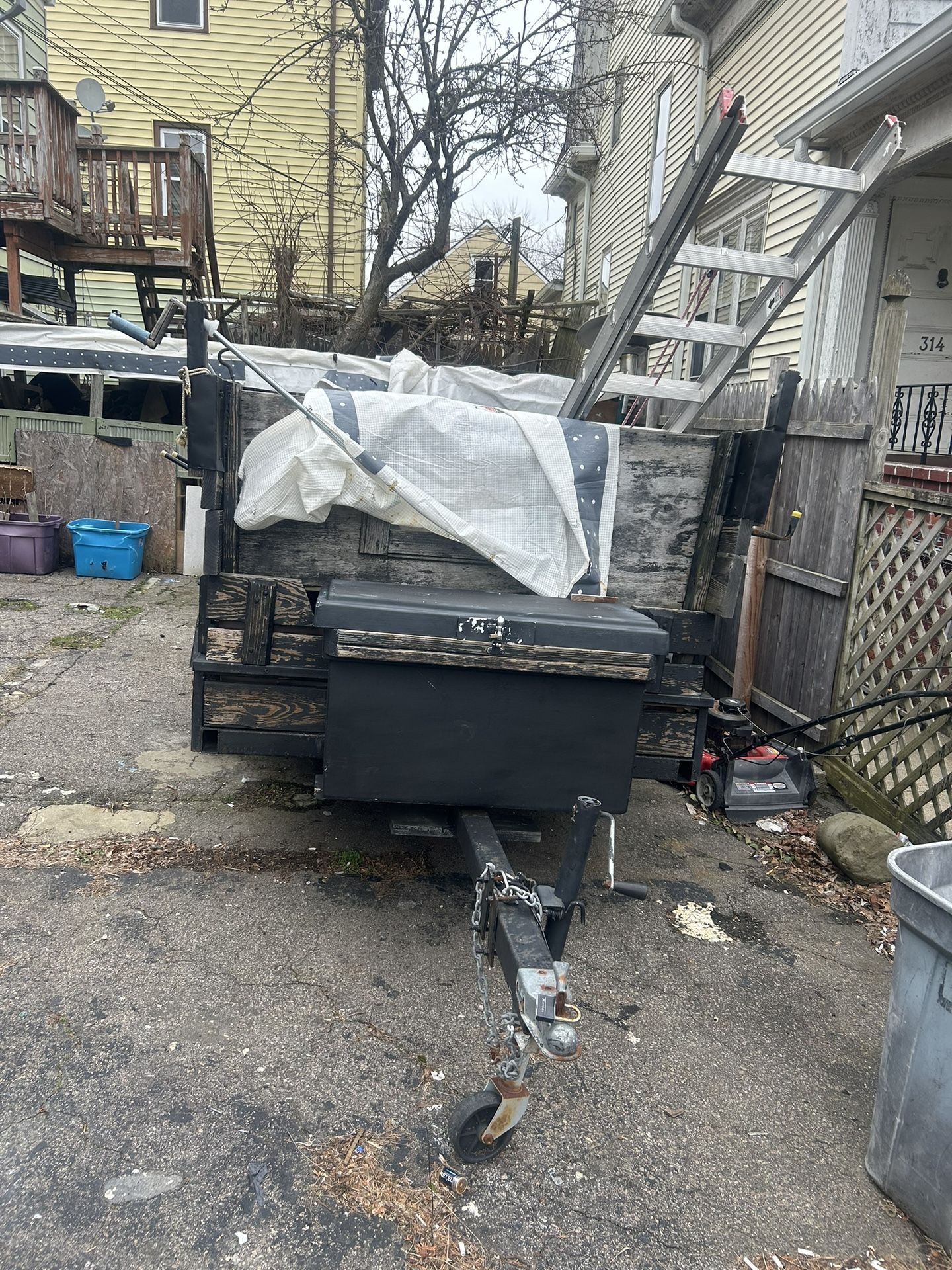 Trailer
