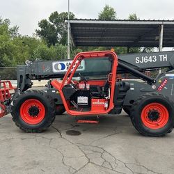 Skyjack 6K Reach Forklift 