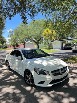 2014 Mercedes Benz cla250