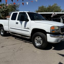 2003 GMC Sierra 2500HD