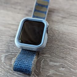 Apple Watch SE GPS + Cellular 40mm - Space gray  Aluminum  WITH Sport Loop