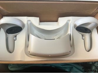 Oculus Quest 2 VR Headset With controllers