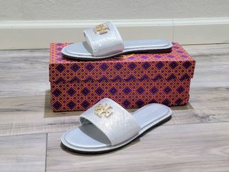 Siliver tory burch sandals size 6