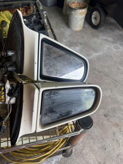 1993 Cadillac El Dorado Side Mirrors