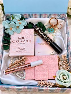 Coach Women's Beauty Gift Set OBO