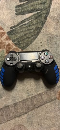 PS4 Controller
