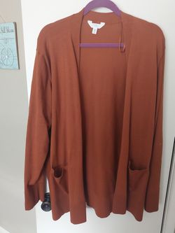 Woman's Clothing