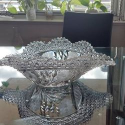 14 inches long crystal boat shaped serving bowl.