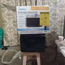Midea 5000 BTU AC