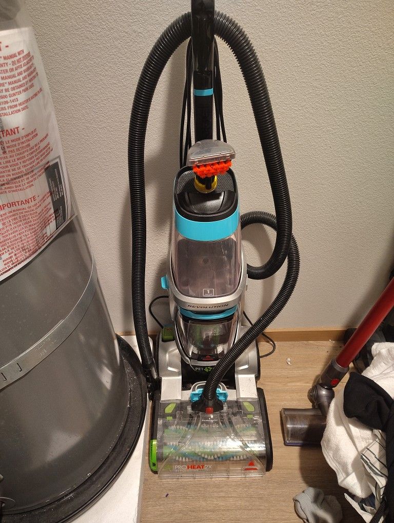 Bissell ProHeat 2X Revolution Premier Cleanshot Carpet Cleaner