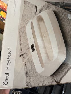Cricut EasyPress 2 Heat Press Machine