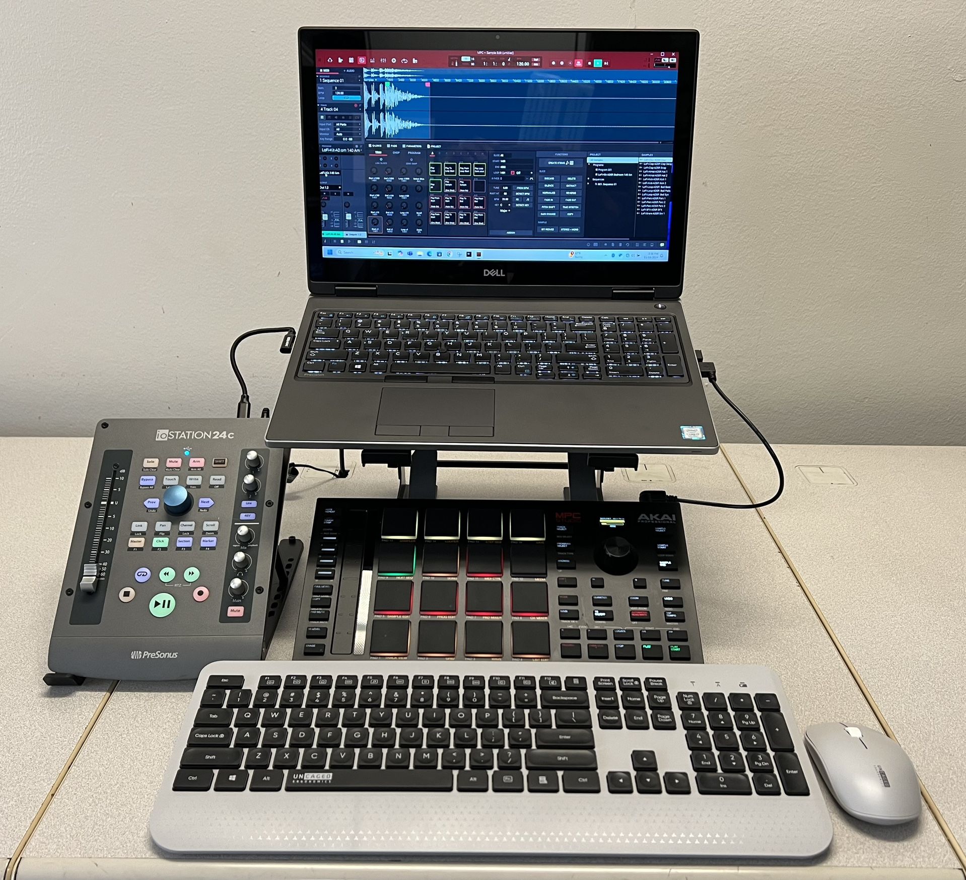 Akai MPC-X Killa - Dell Precision 7540 + Akai MPC Studio