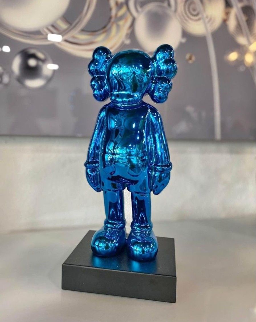 Kaws Devor Statue New