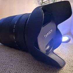 Tamron lens Model B028 18-400mm F/3.5-6.3 Di II VC HLD