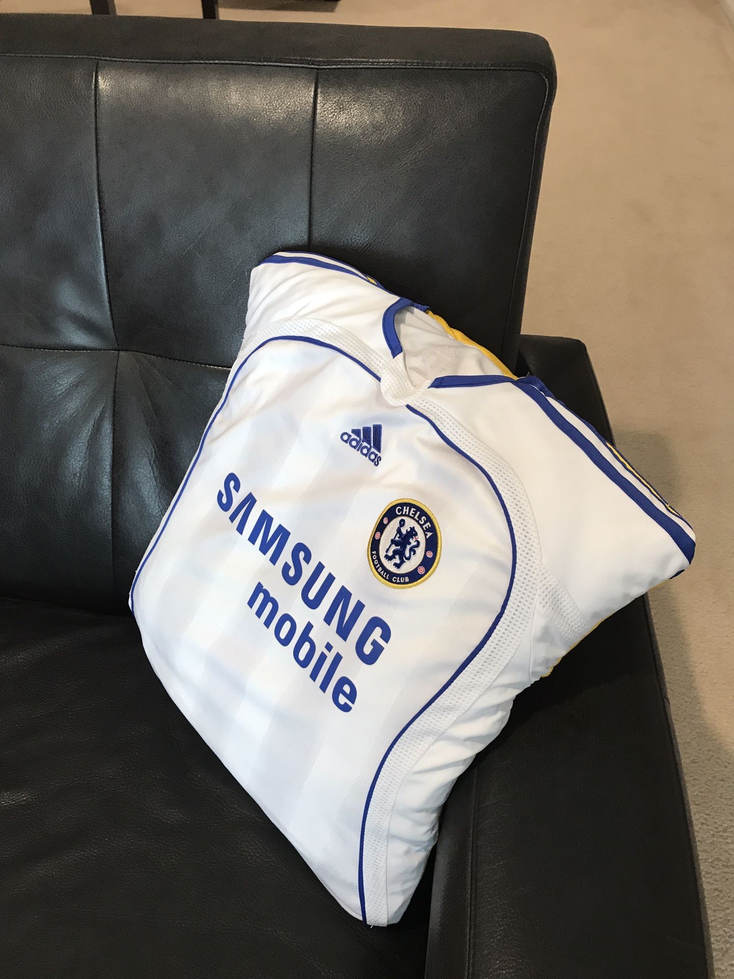 Chelsea FC pillow - 18 in square