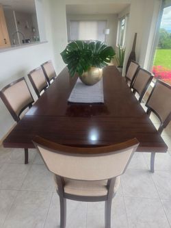 Expandable Dining Set