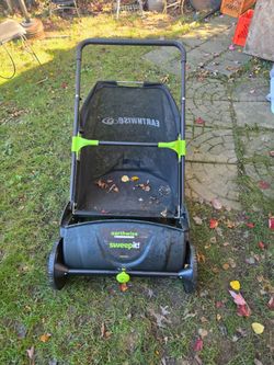 Lawn sweeper