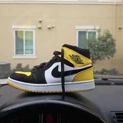 Jordan 1 Retro Taxi Edition