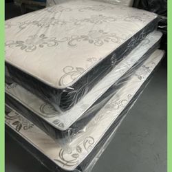 Cal King size mattress / Colchon