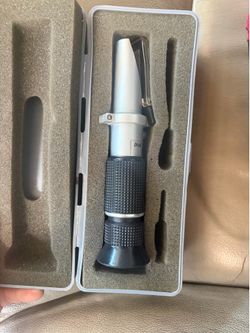 Extech RF40 Automotive Refractometer with Hard Case