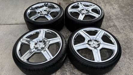 19 INCH MERCEDES AMG CHROME STAGGERED RIMS AND TIRES,5x112