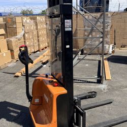 Electric Pallet Stacker Forklift 