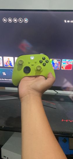 Xbox Controller : Electric Volt Edition