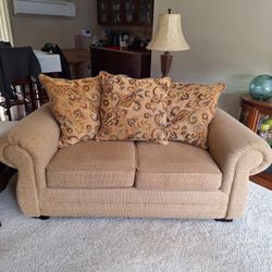 Loveseat & Chair