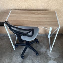 Desk & Chair 