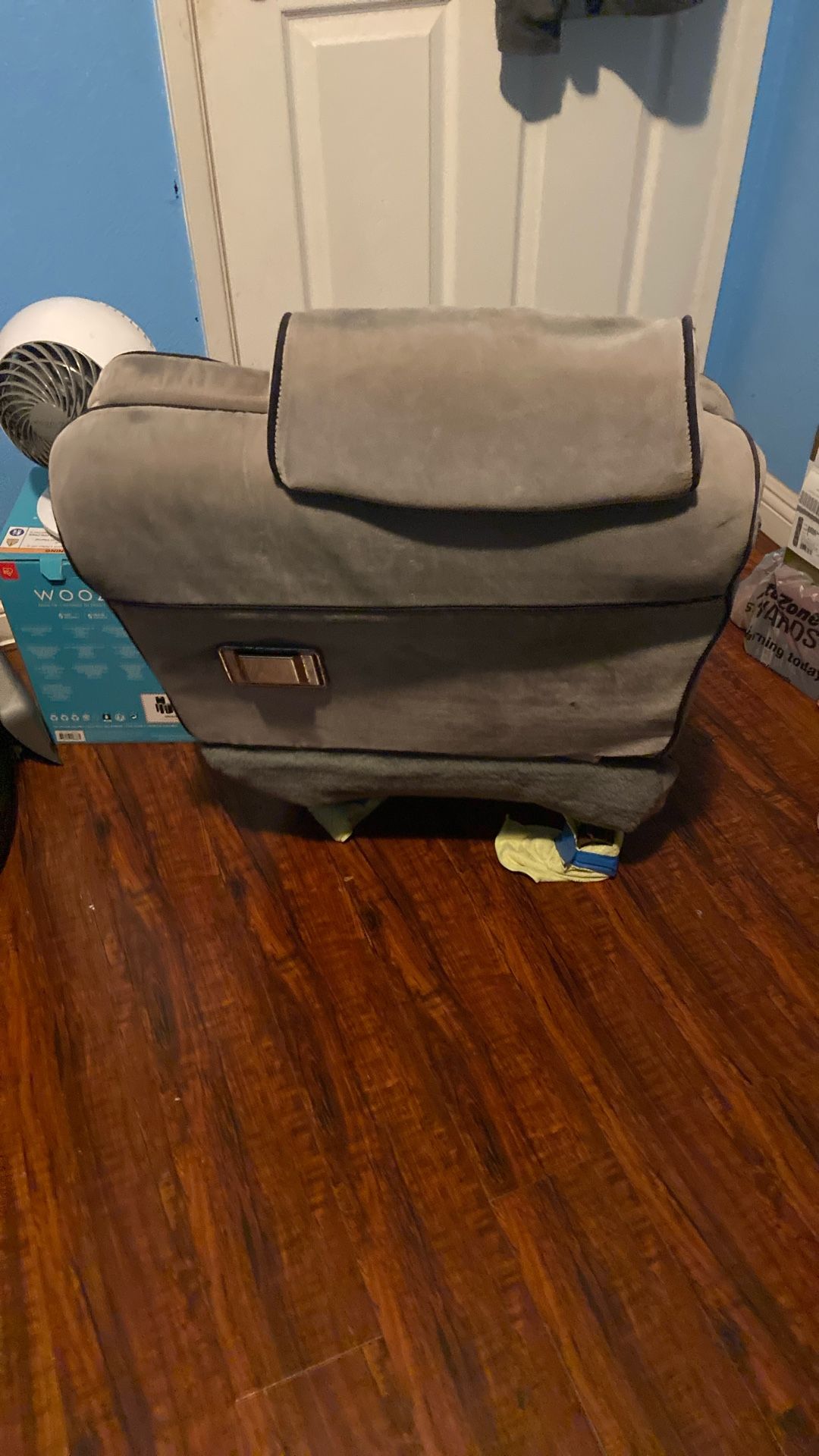 G Body Seats