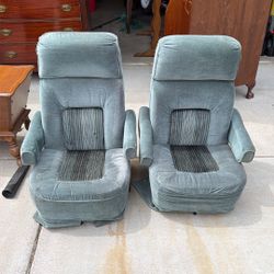 Custom Van Captains Chairs