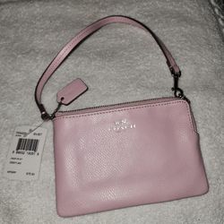 New Carnation Pink Coach Crossgain Leather Signature Corner Zip Wristlet