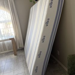 King Size Vibe Gel Memory Foam Mattress 