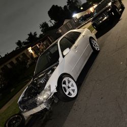 2001 Lexus IS